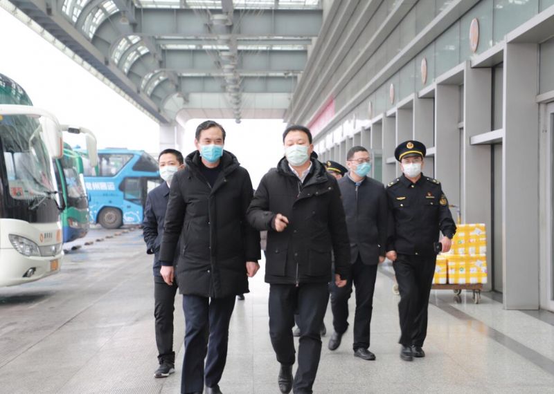 局領導至常州汽車站開展節前一線服務窗口走訪和安全、防疫督查